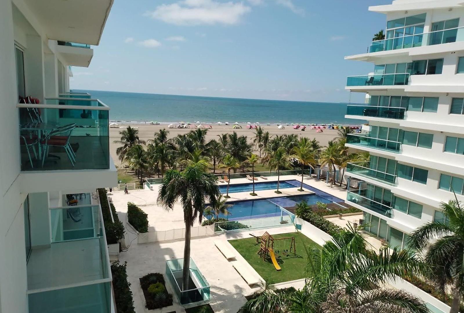 Vista Al Mar Edificio Morros * Cartagena